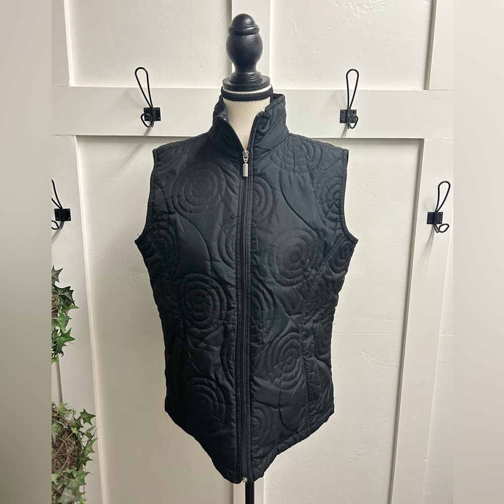 Keren Hart Women's Quilted Black Full Zip Sleeveless Vest Size Medium